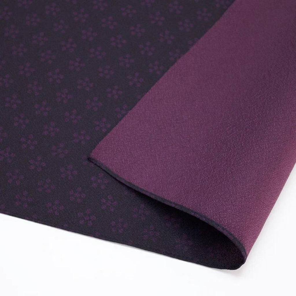 Reversible Furoshiki - Japanese Apricot (Rikyubai)