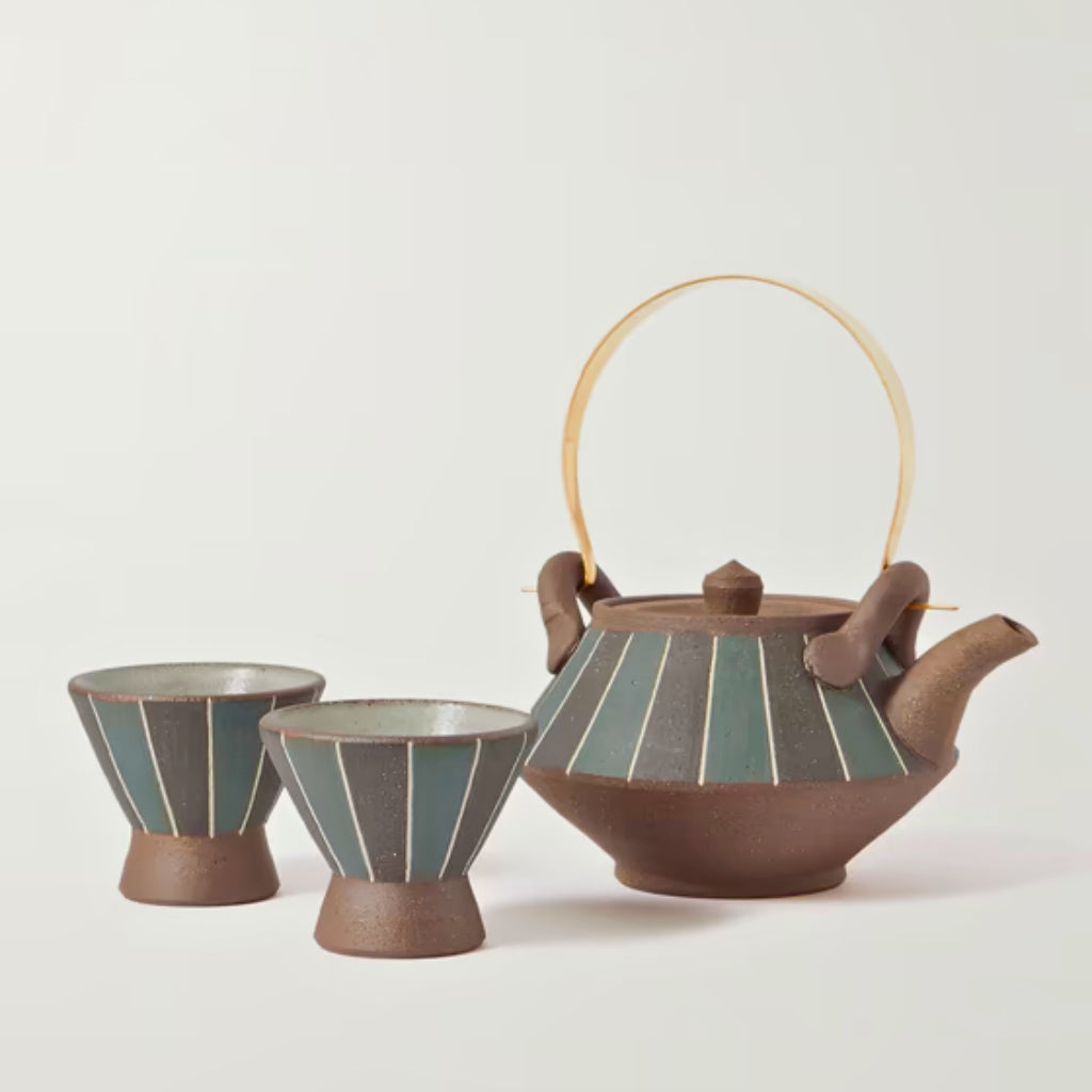 Le Mompe Sake Pitcher & Cups