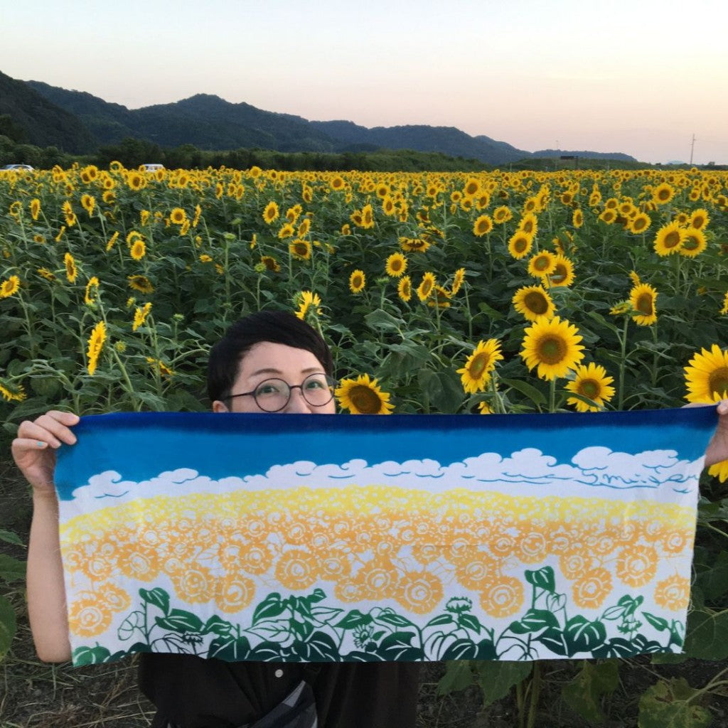 Cotton Hand Towel - Sunflower Field (Tenugui Himawaribatake)