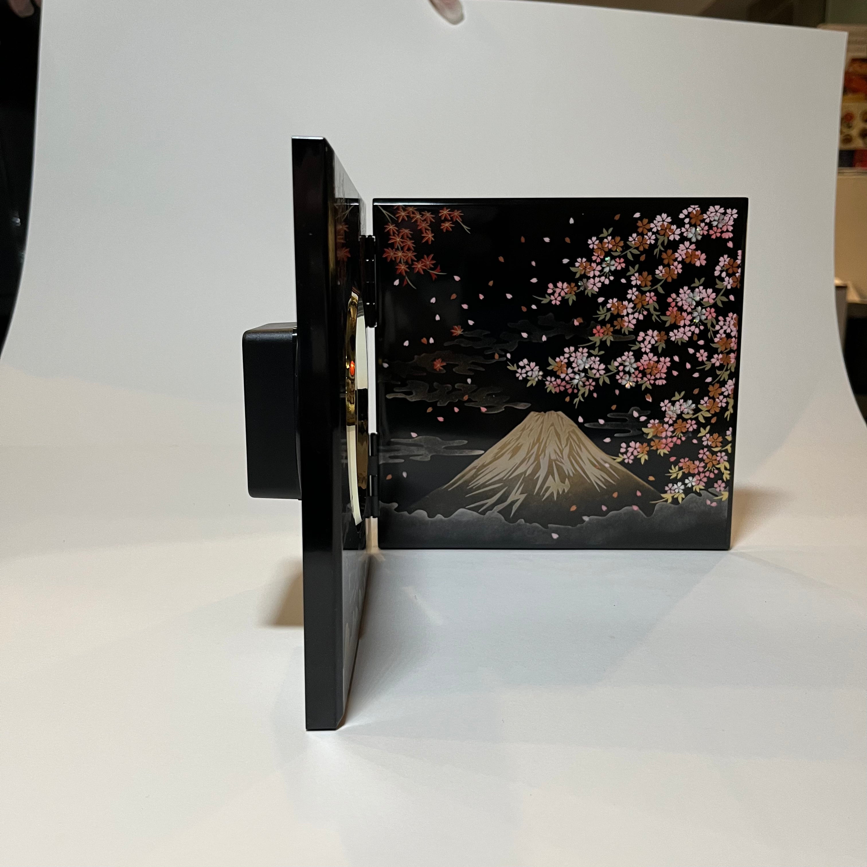 stunning Mount Fuji | Umami Square