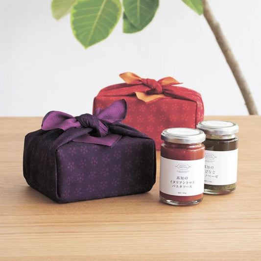 Reversible Furoshiki - Japanese Apricot (Rikyubai)