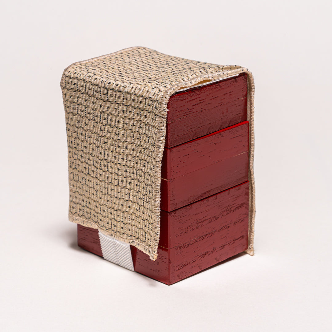 sewing kit | Umami Square