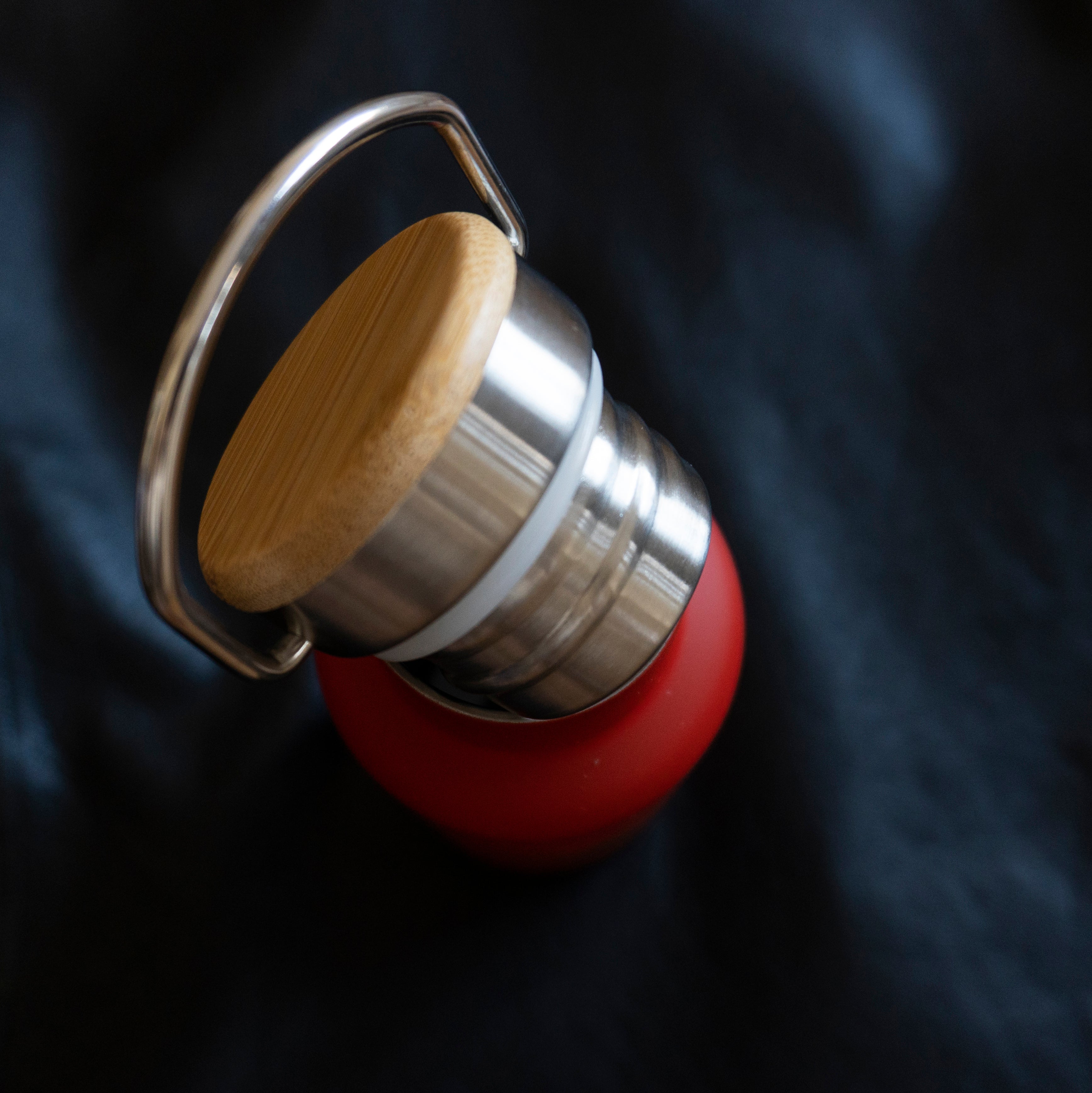 stainless steel water bottle | Umami Square