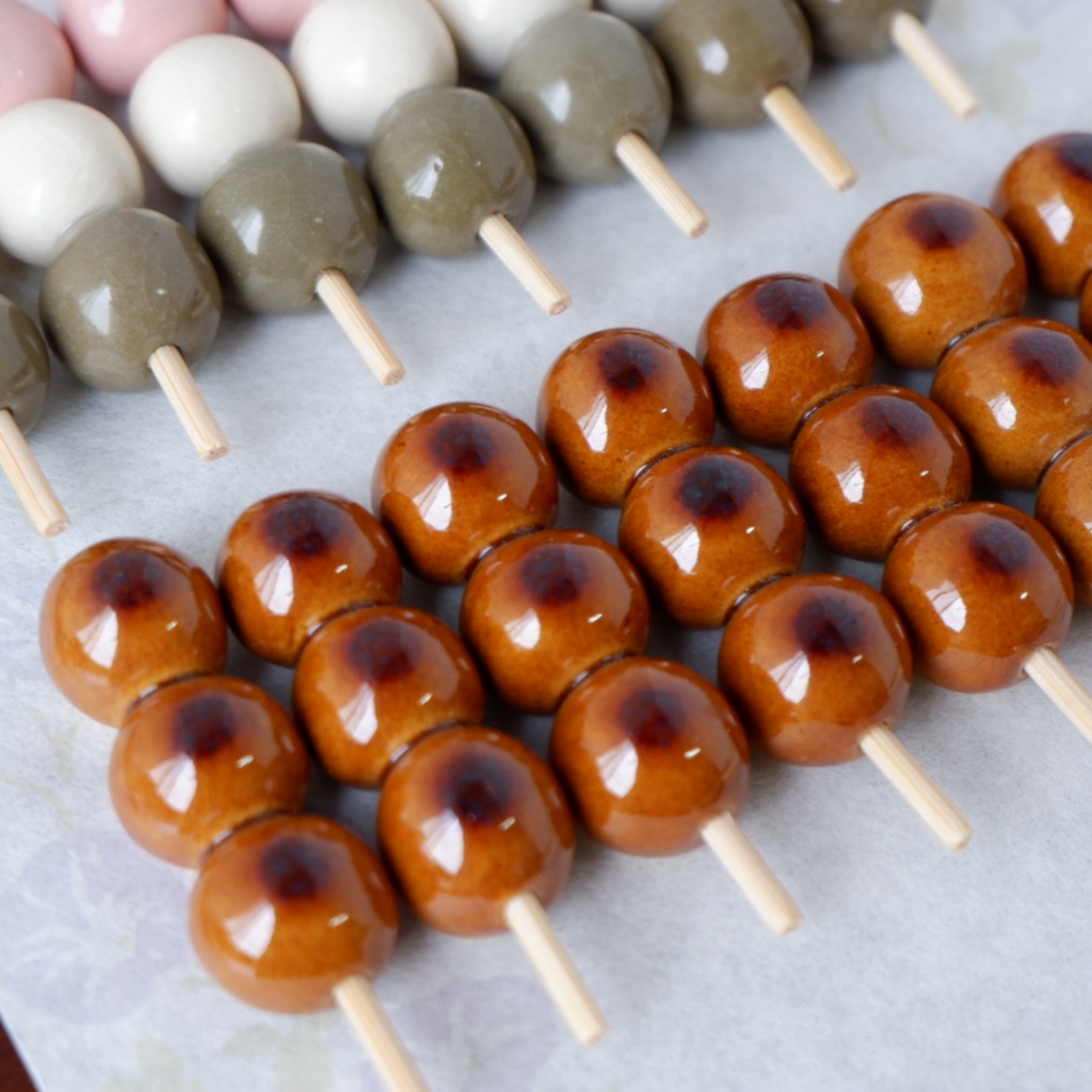 Chopstick Holder - Mitarashi Dango Dumplings