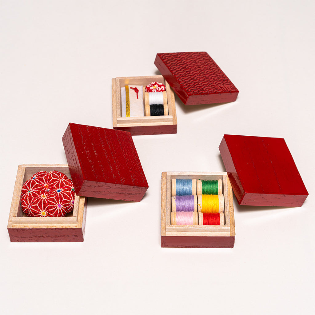 Traditional Lacquer Sewing Box | Umami Square