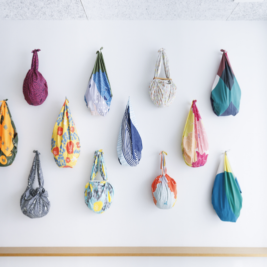 NEW 70 Modern-girl with Furoshiki Bag Rings | Dot Beig